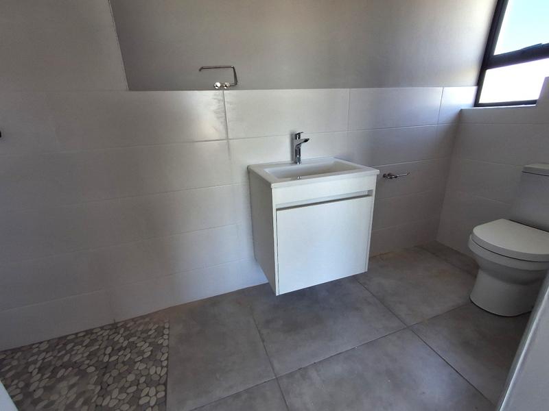 3 Bedroom Property for Sale in Britannia Bay Western Cape